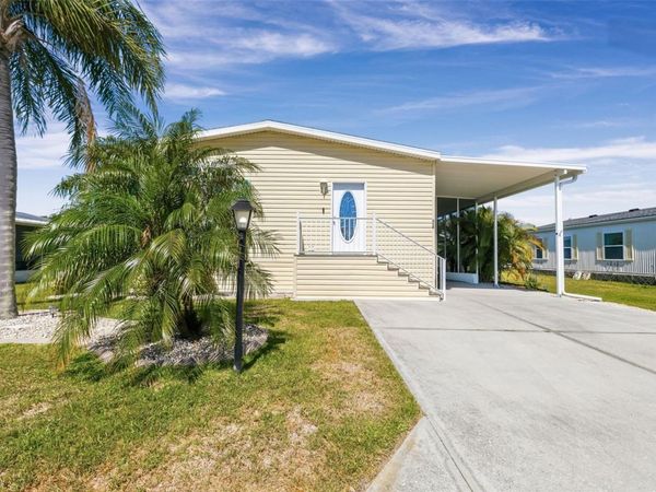 530 SAN CLEMENTE CIRCLE , NORTH PORT, FL 34287