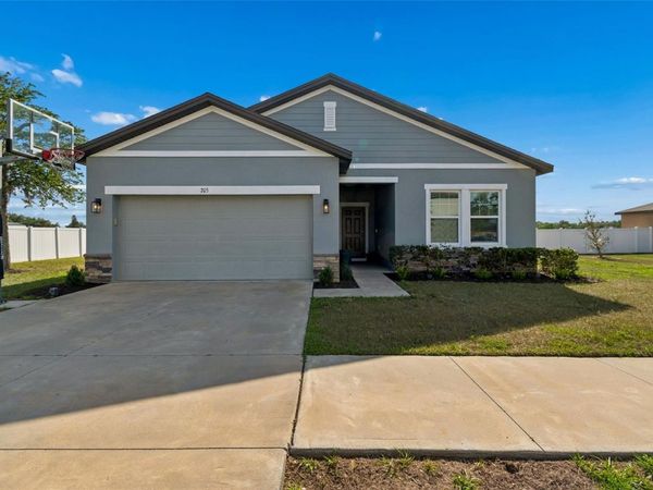 705 GARDEN OAKS SQUARE , SEFFNER, FL 33584