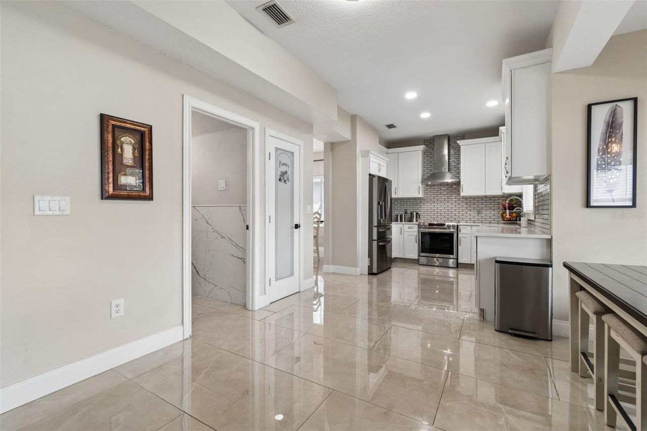 2829 Pankaw Lane , Valrico, FL 33596 Photo