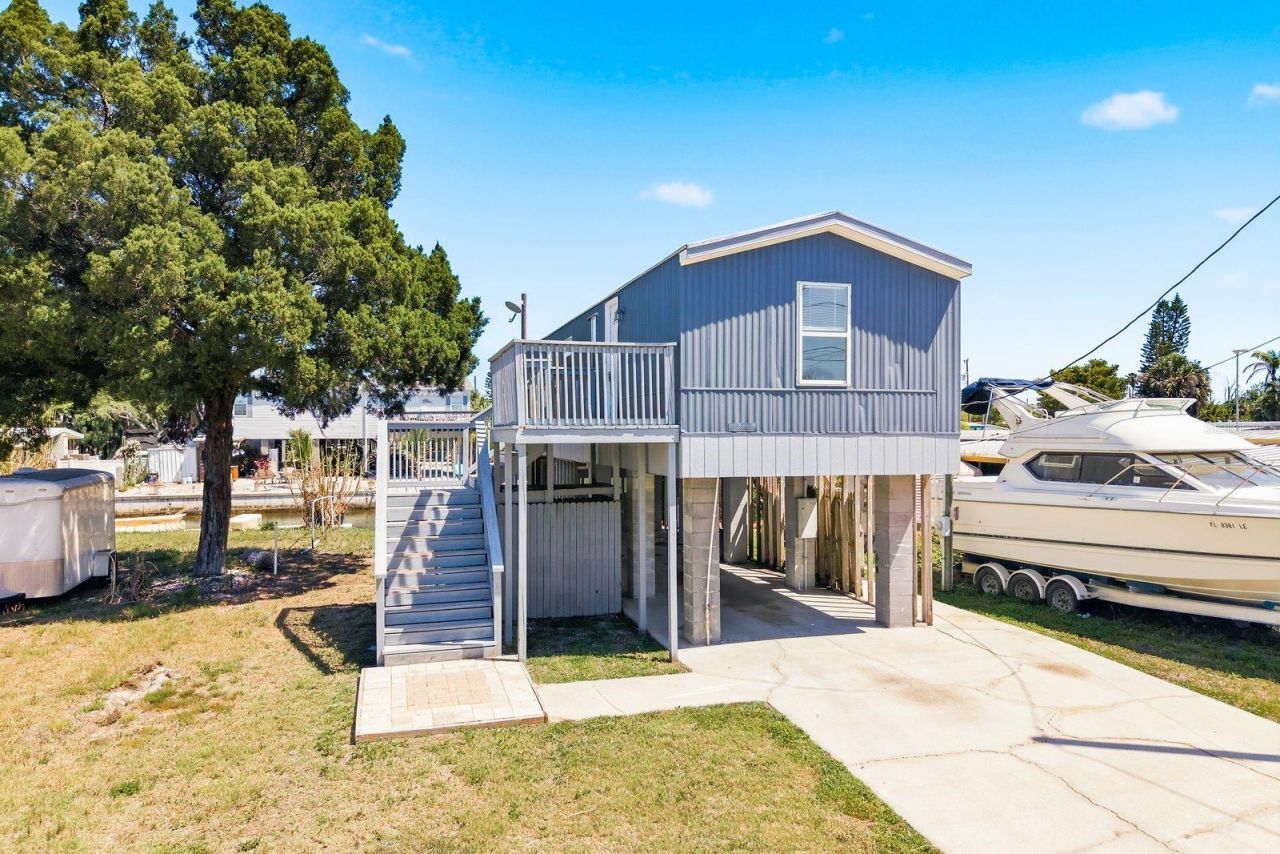6815 Flicker Lane , Hudson, FL 34667 Photo