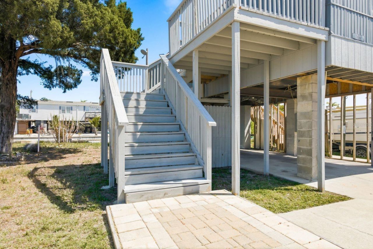 6815 Flicker Lane , Hudson, FL 34667 Photo