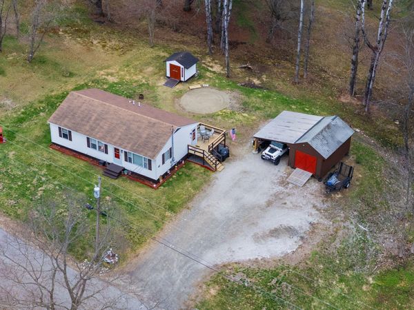 35 Pooler Avenue, Skowhegan, ME 04976