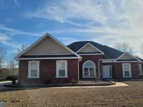 225 Morgan Ranch Circle, Bonaire, GA 31005