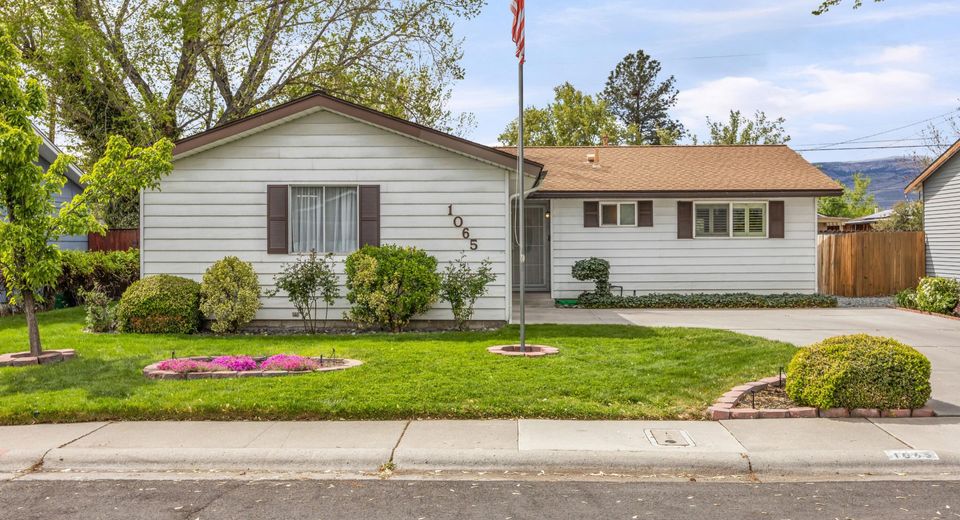 1065 Beldon Way, Reno, NV 89503 Photo