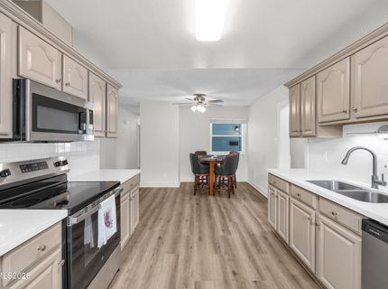 1065 Beldon Way, Reno, NV 89503 Photo