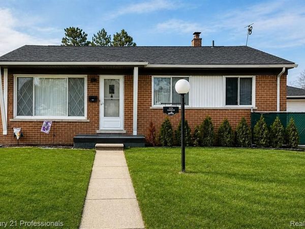 31274 Fernwood Street, Westland, MI 48186