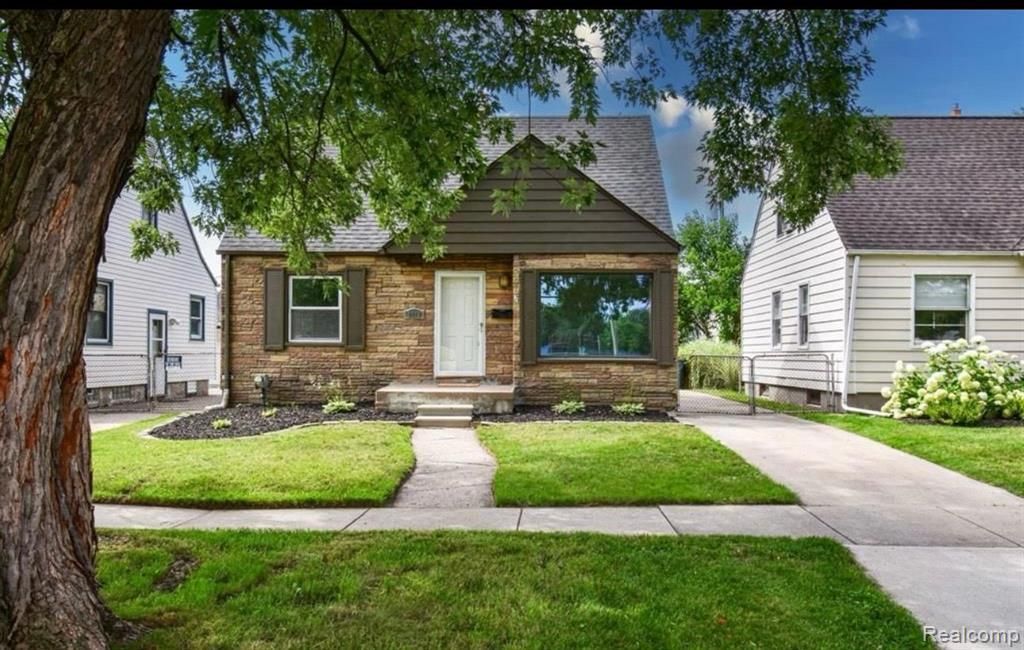 2420 Woodward Heights, Ferndale, MI 48220 Main Photo