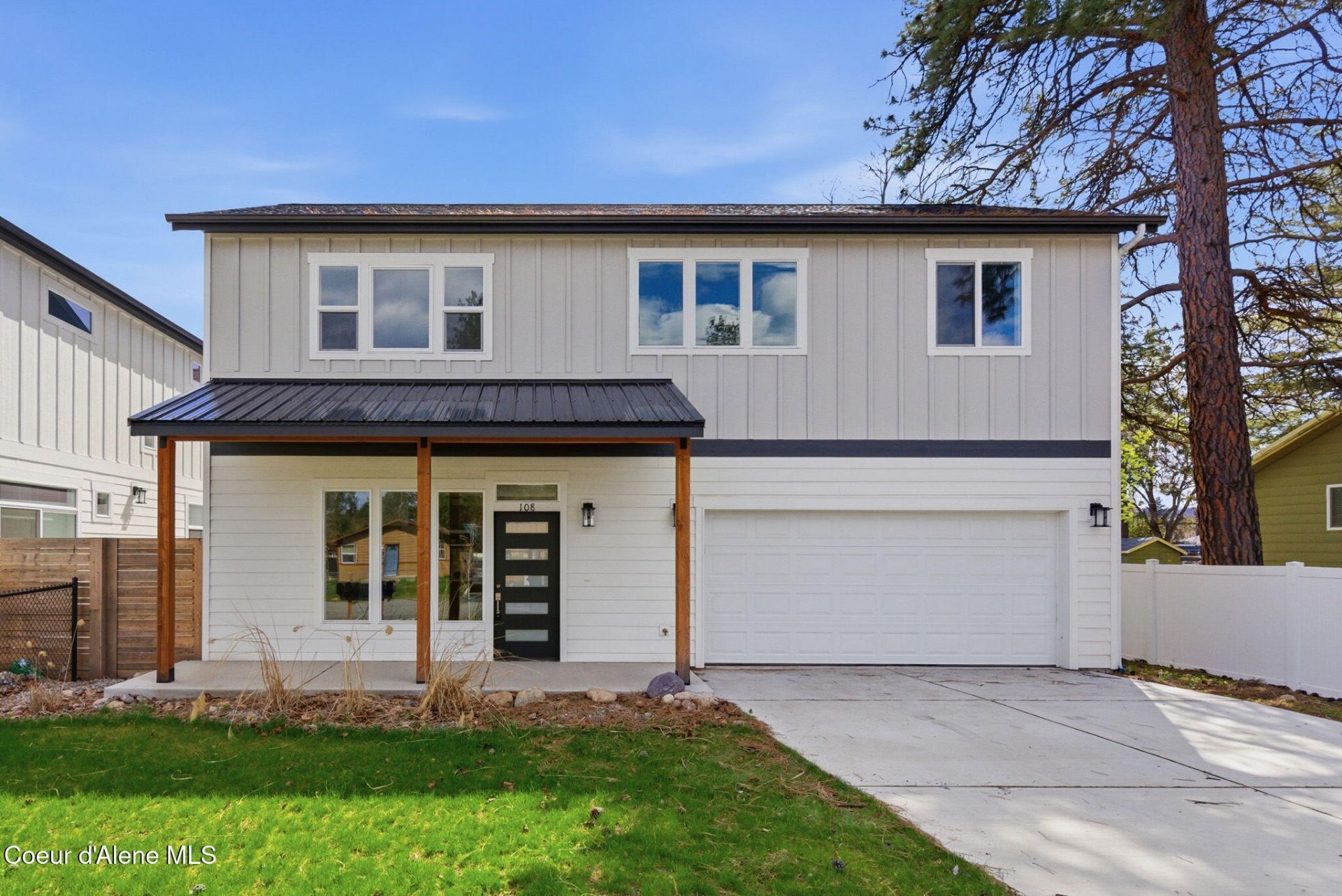 108 E 10th Ave, Post Falls, ID 83854 Main Photo