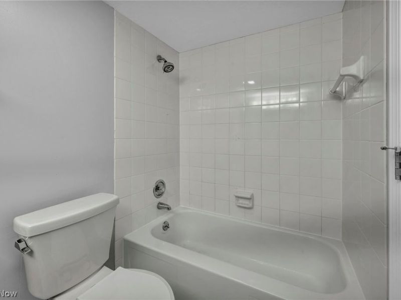 4183 Columbia Road, North Olmsted, OH 44070 Photo 22