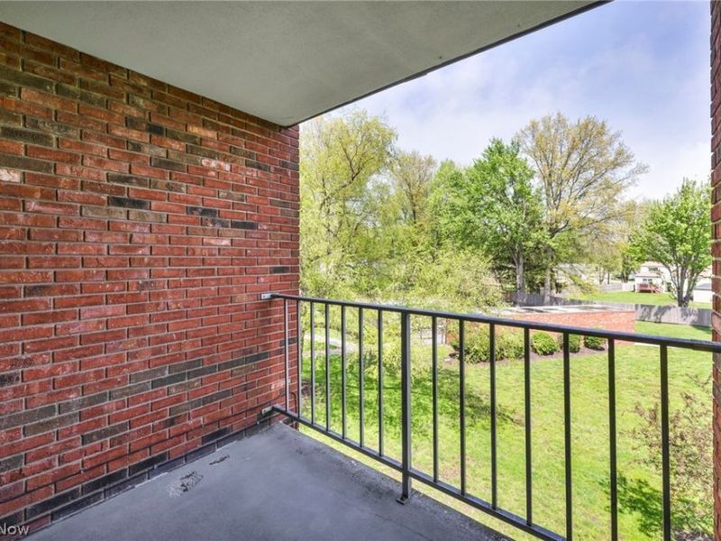 4183 Columbia Road, North Olmsted, OH 44070 Photo 36