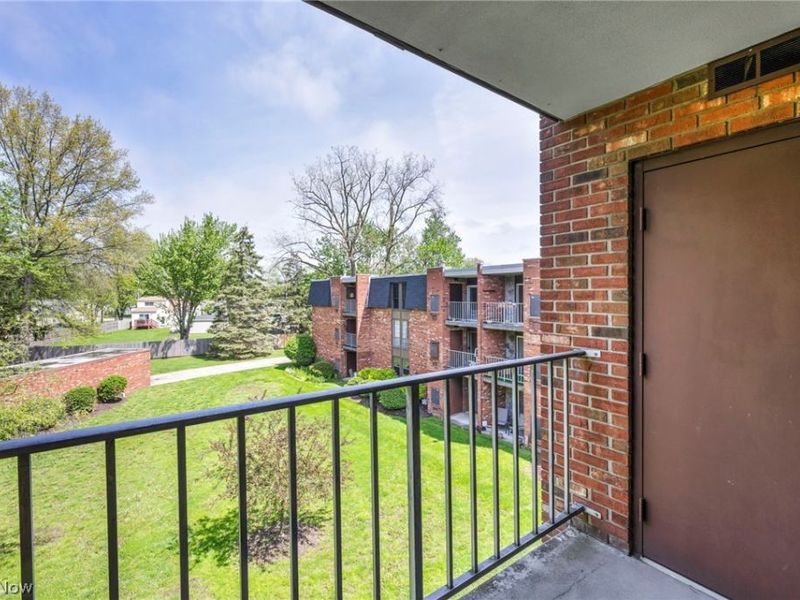 4183 Columbia Road, North Olmsted, OH 44070 Photo 37