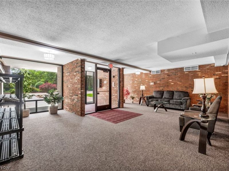 4183 Columbia Road, North Olmsted, OH 44070 Photo 38