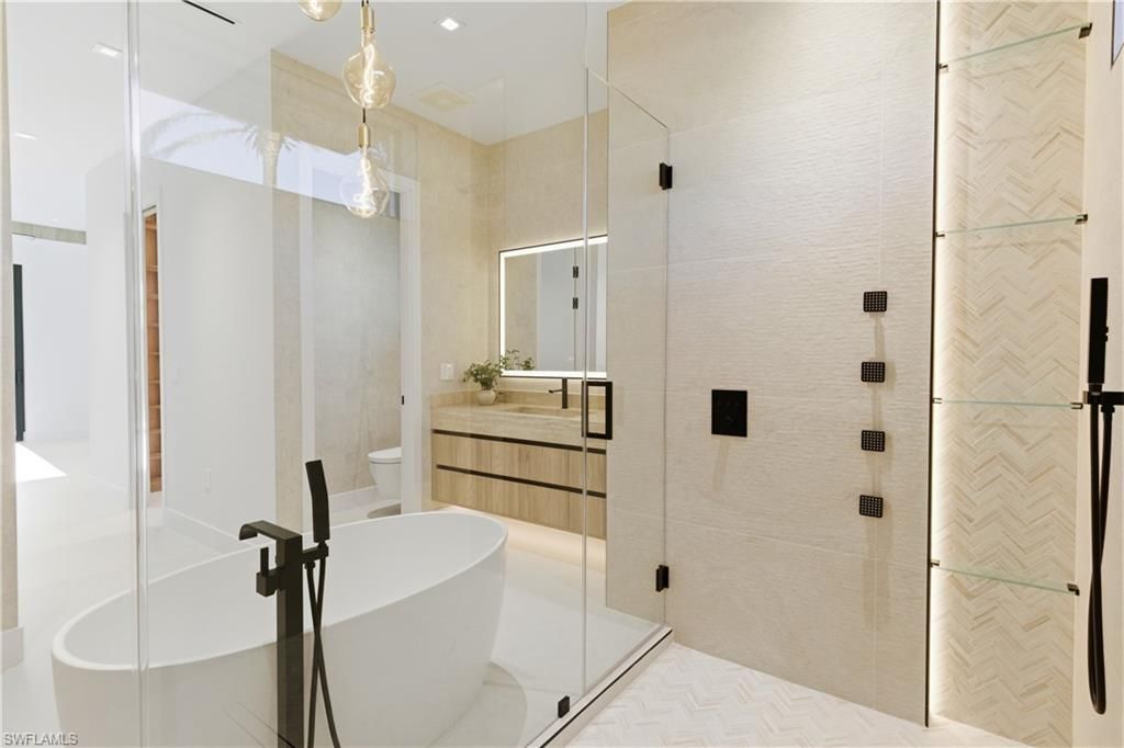 5332 Mayfair Ct, Cape Coral, FL 33904 Photo