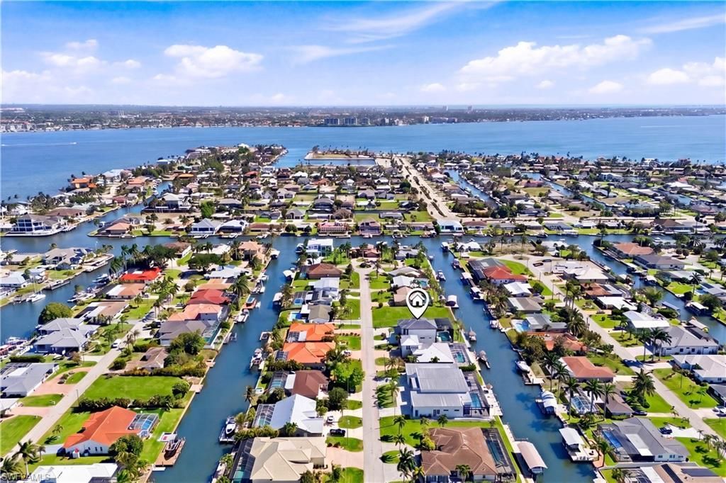 5332 Mayfair Ct, Cape Coral, FL 33904 Photo