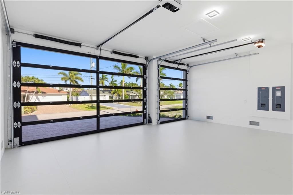 5332 Mayfair Ct, Cape Coral, FL 33904 Photo