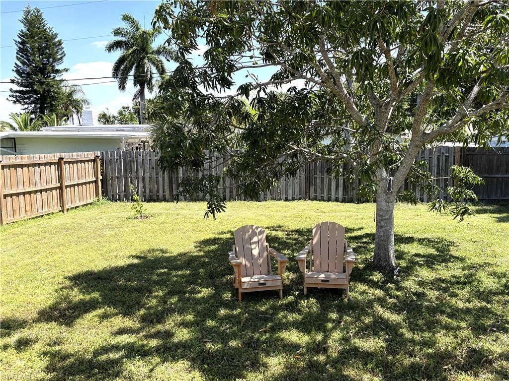 4462 E Riverside Dr, Fort Myers, FL 33905 Photo