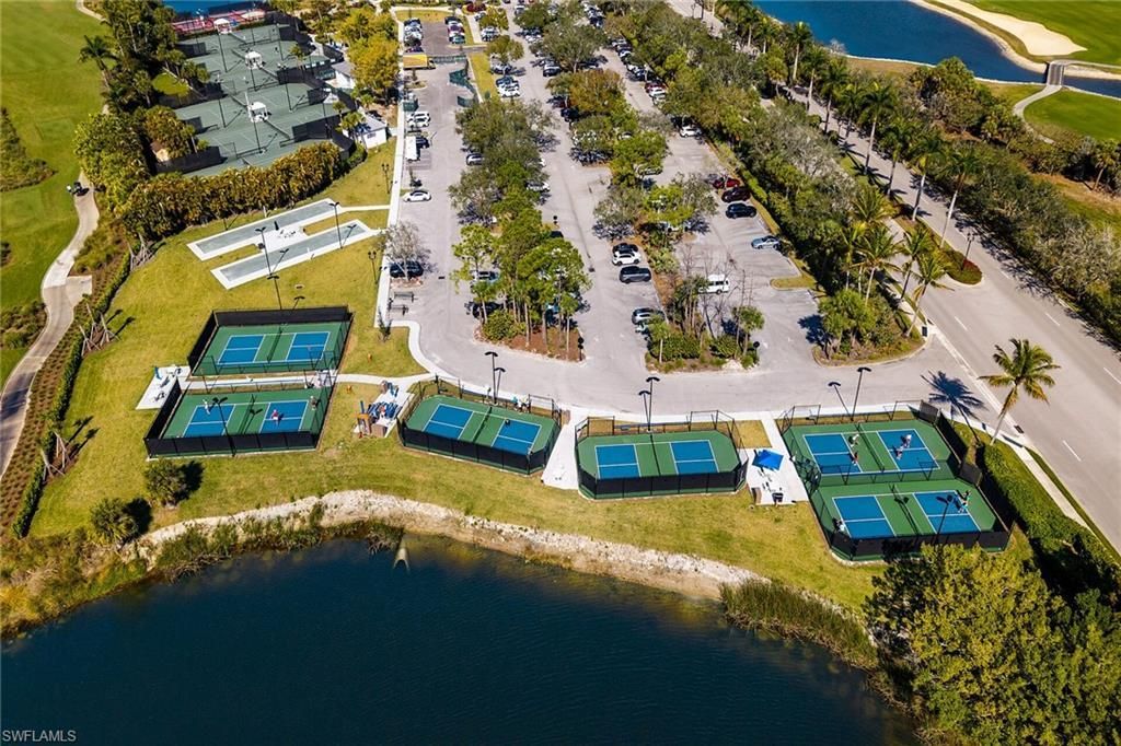 3970 Deer Crossing Ct, Unit 105, Naples, FL 34114 Photo