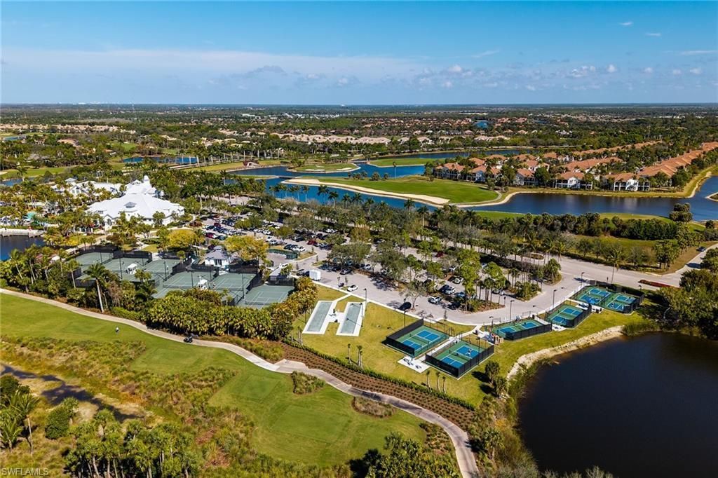 3970 Deer Crossing Ct, Unit 105, Naples, FL 34114 Photo