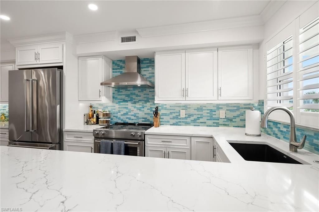 3000 Gulf Shore Blvd N, Unit 103, Naples, FL 34103 Photo