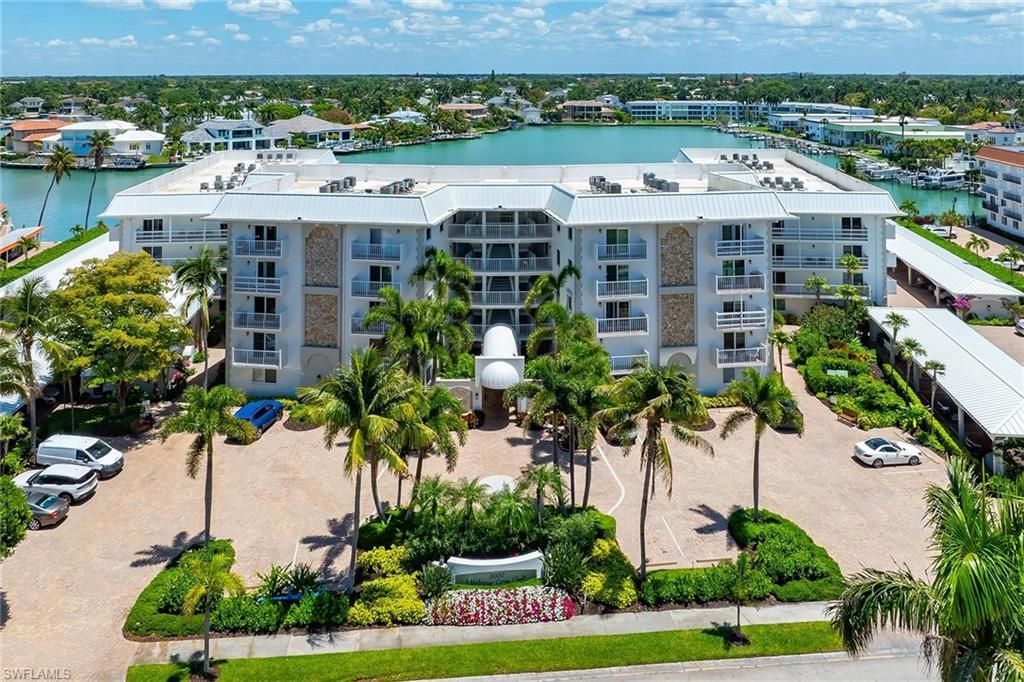 3000 Gulf Shore Blvd N, Unit 103, Naples, FL 34103 Photo