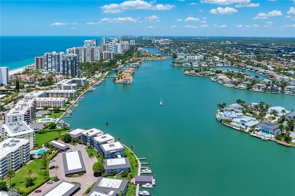 3000 Gulf Shore Blvd N, Unit 103, Naples, FL 34103 Photo