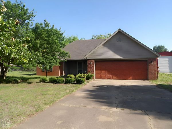 1404 Brian Lane, Trumann, AR 72472