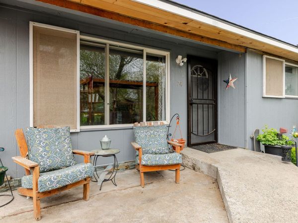 74 SE 11th Street, Madras, OR 97741