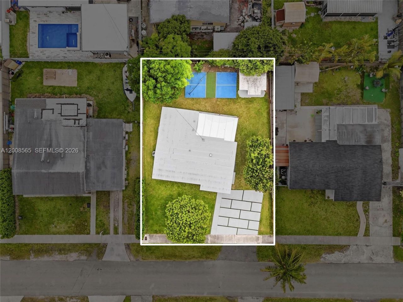 10860 SW 40th Ter, Miami, FL 33165 Photo