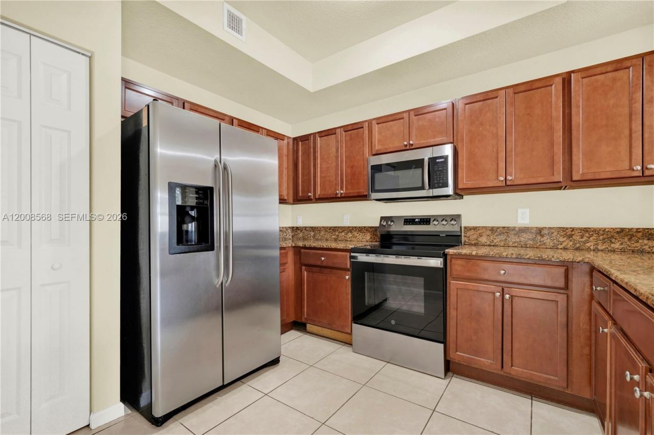 11501 NW 89th St , Unit 104, Doral, FL 33178 Photo