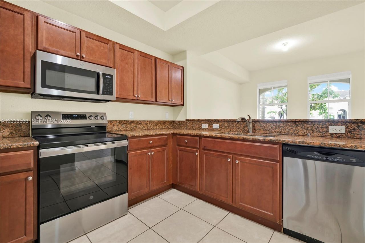 11501 NW 89th St , Unit 104, Doral, FL 33178 Photo