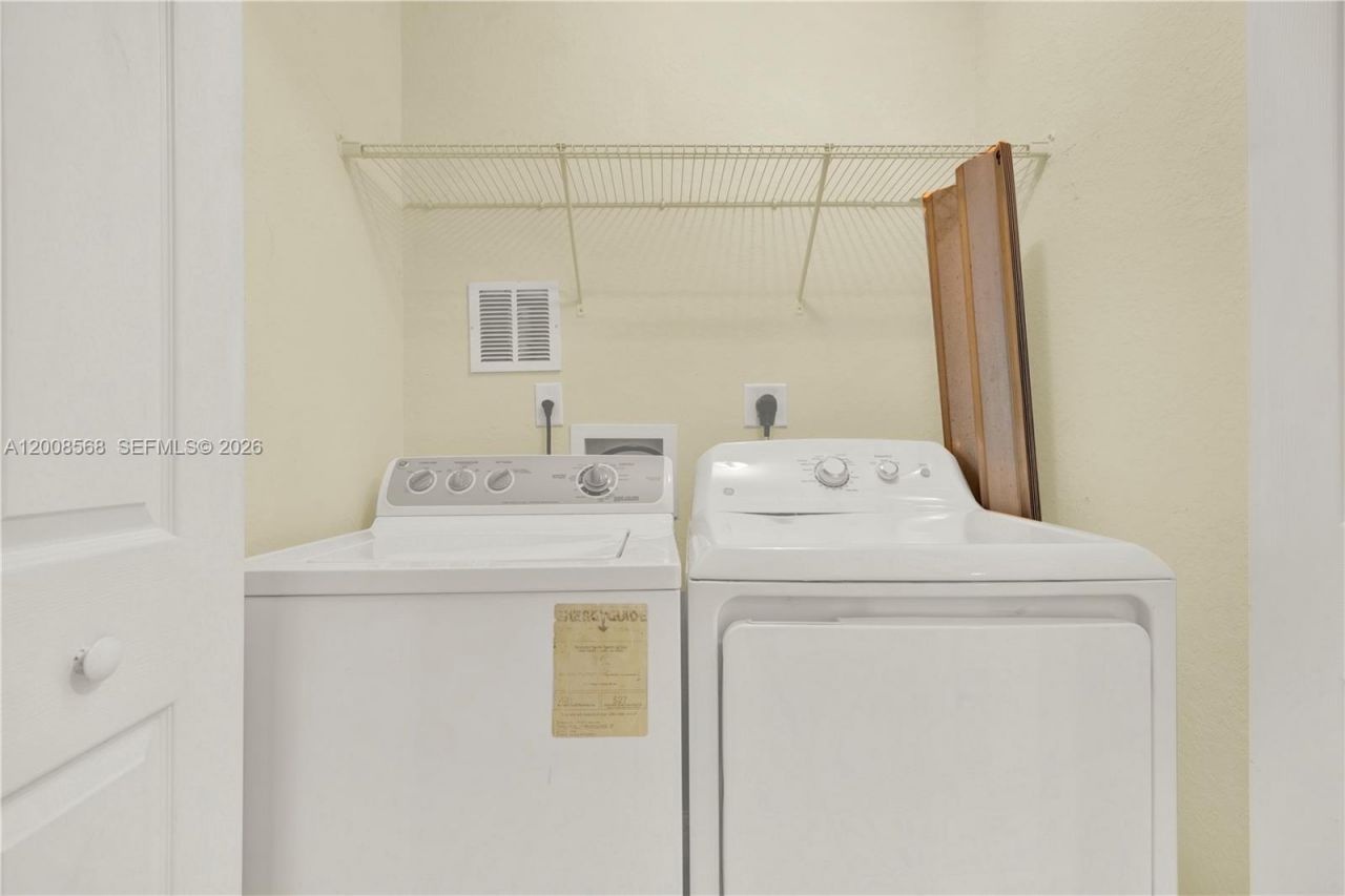 11501 NW 89th St , Unit 104, Doral, FL 33178 Photo