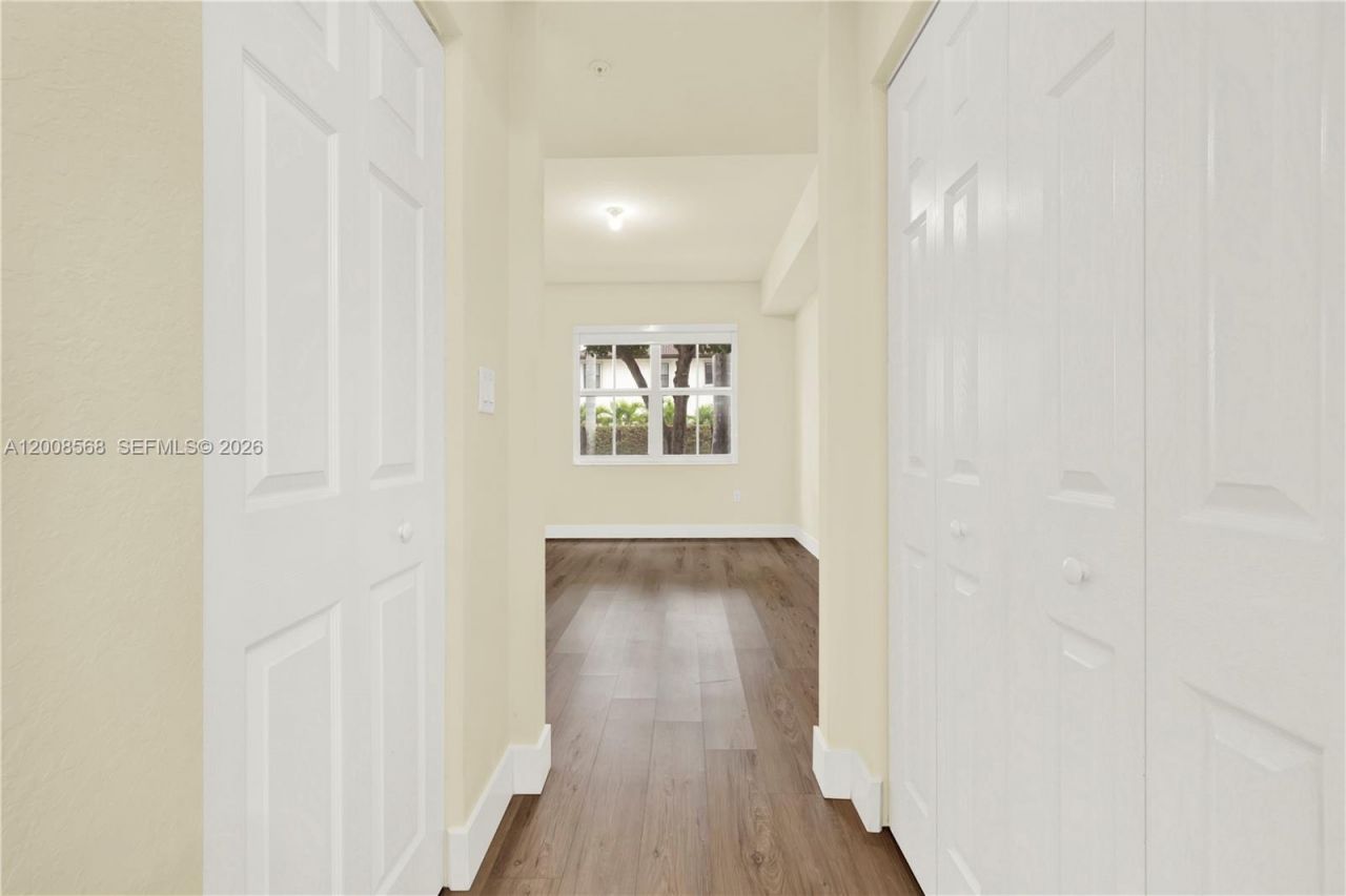 11501 NW 89th St , Unit 104, Doral, FL 33178 Photo