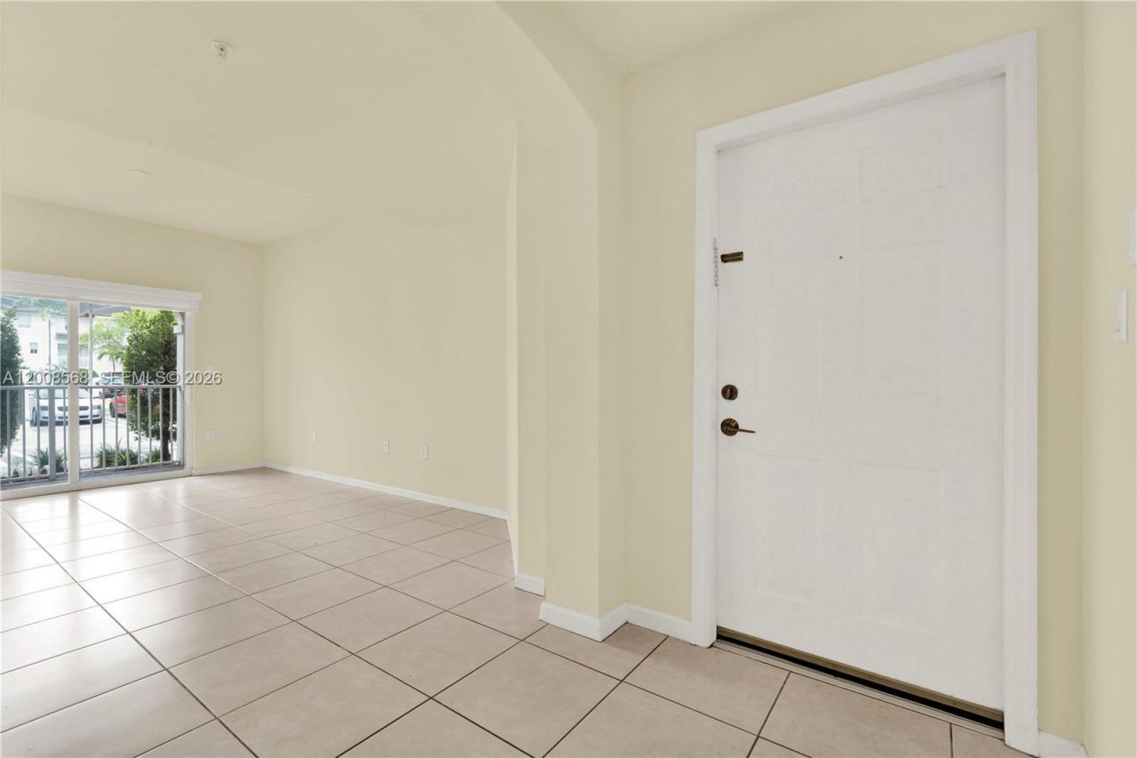 11501 NW 89th St , Unit 104, Doral, FL 33178 Photo