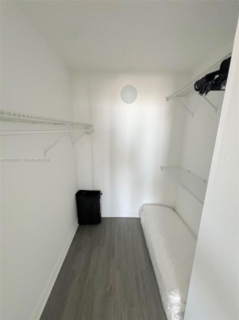 1800 Collins Ave , Unit 15B, Miami Beach, FL 33139 Photo