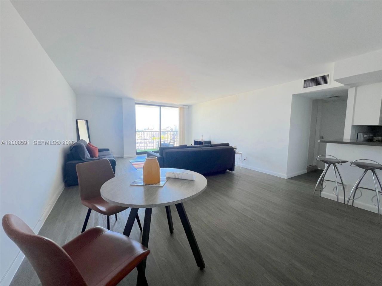 1800 Collins Ave , Unit 15B, Miami Beach, FL 33139 Photo