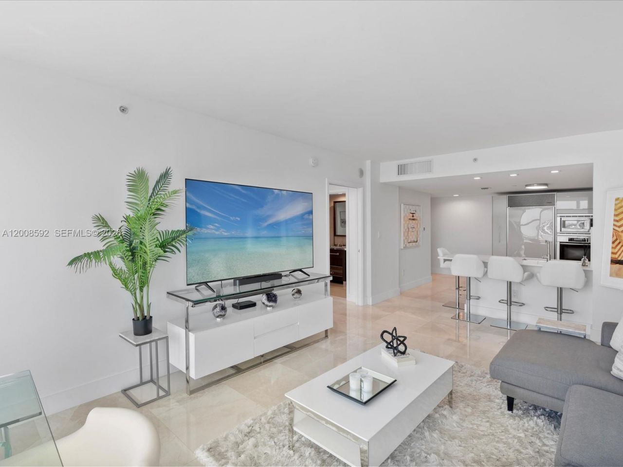 6801 Collins Ave, Unit 1402 Door, Miami Beach, FL 33141 Photo