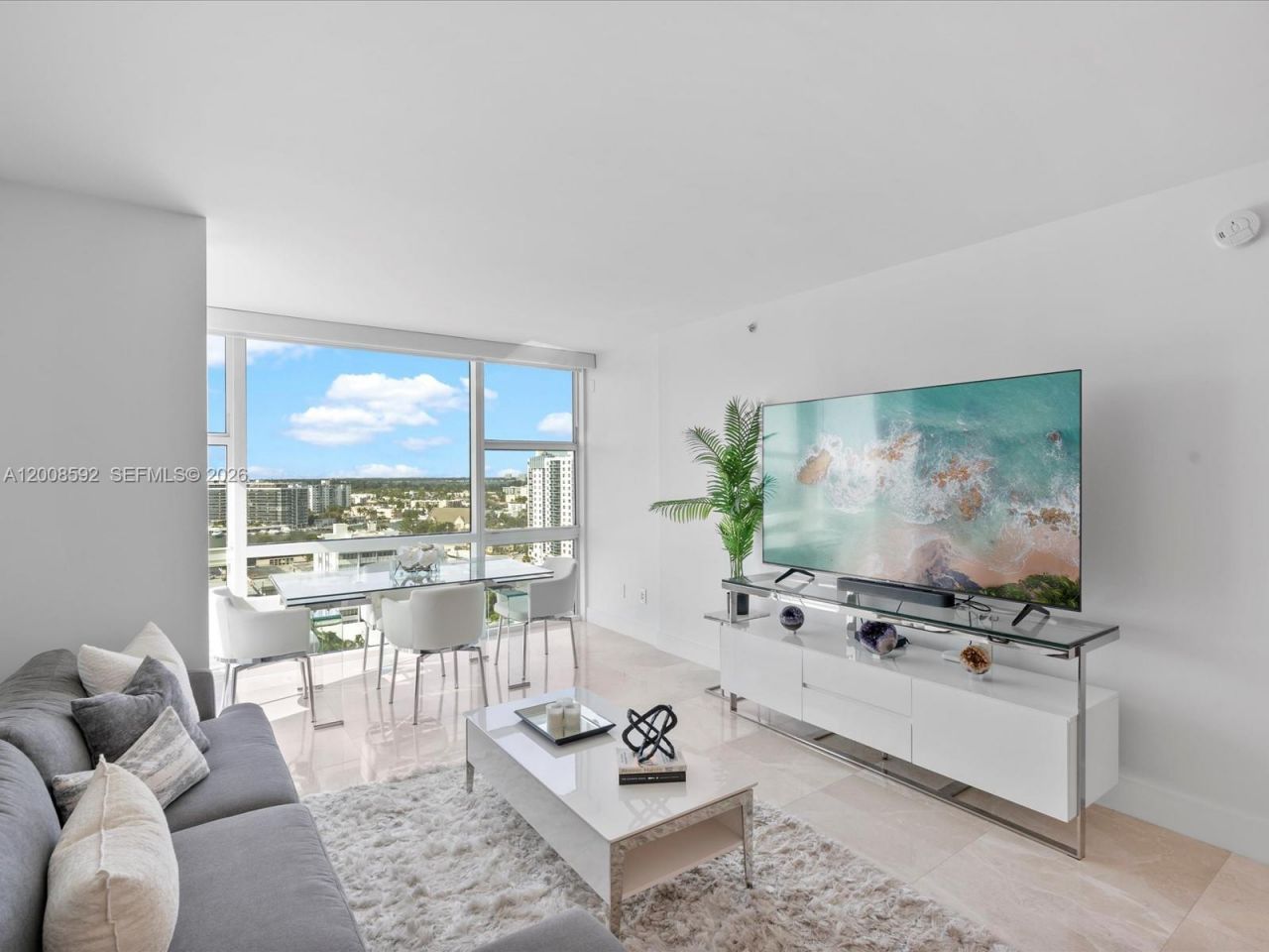 6801 Collins Ave, Unit 1402 Door, Miami Beach, FL 33141 Photo