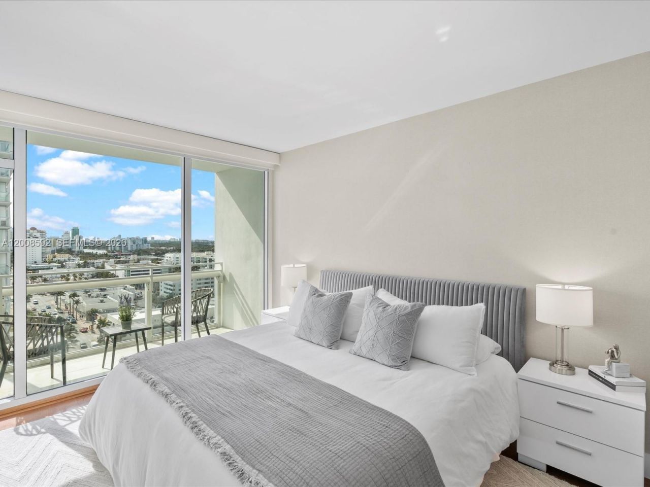 6801 Collins Ave, Unit 1402 Door, Miami Beach, FL 33141 Photo