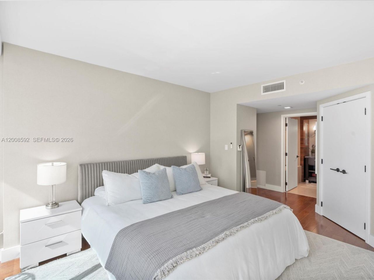 6801 Collins Ave, Unit 1402 Door, Miami Beach, FL 33141 Photo