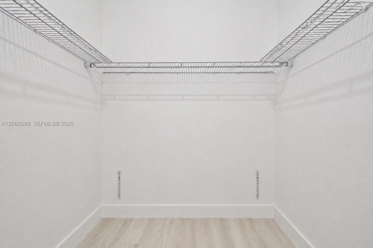 934 NE 42nd Ter , Homestead, FL 33033 Photo