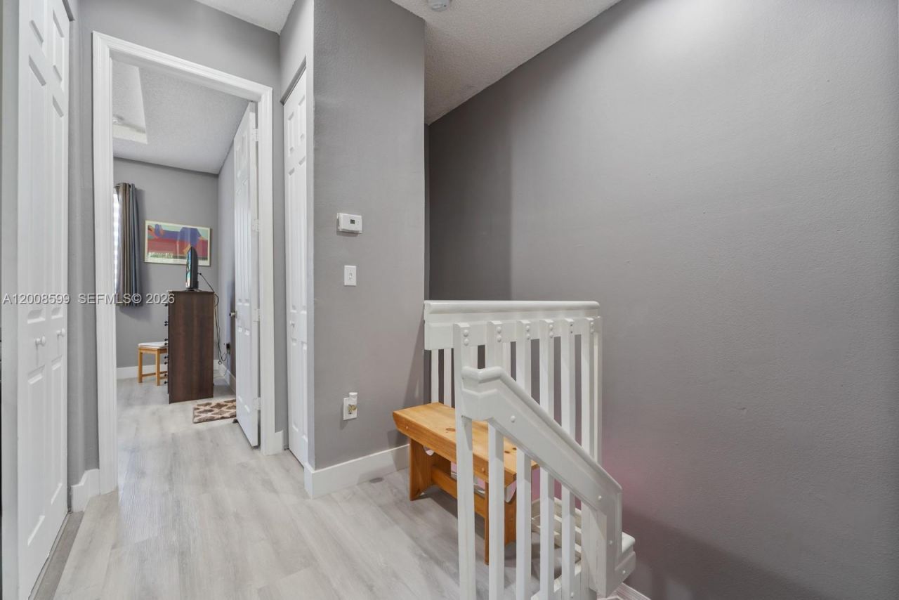 934 NE 42nd Ter , Homestead, FL 33033 Photo