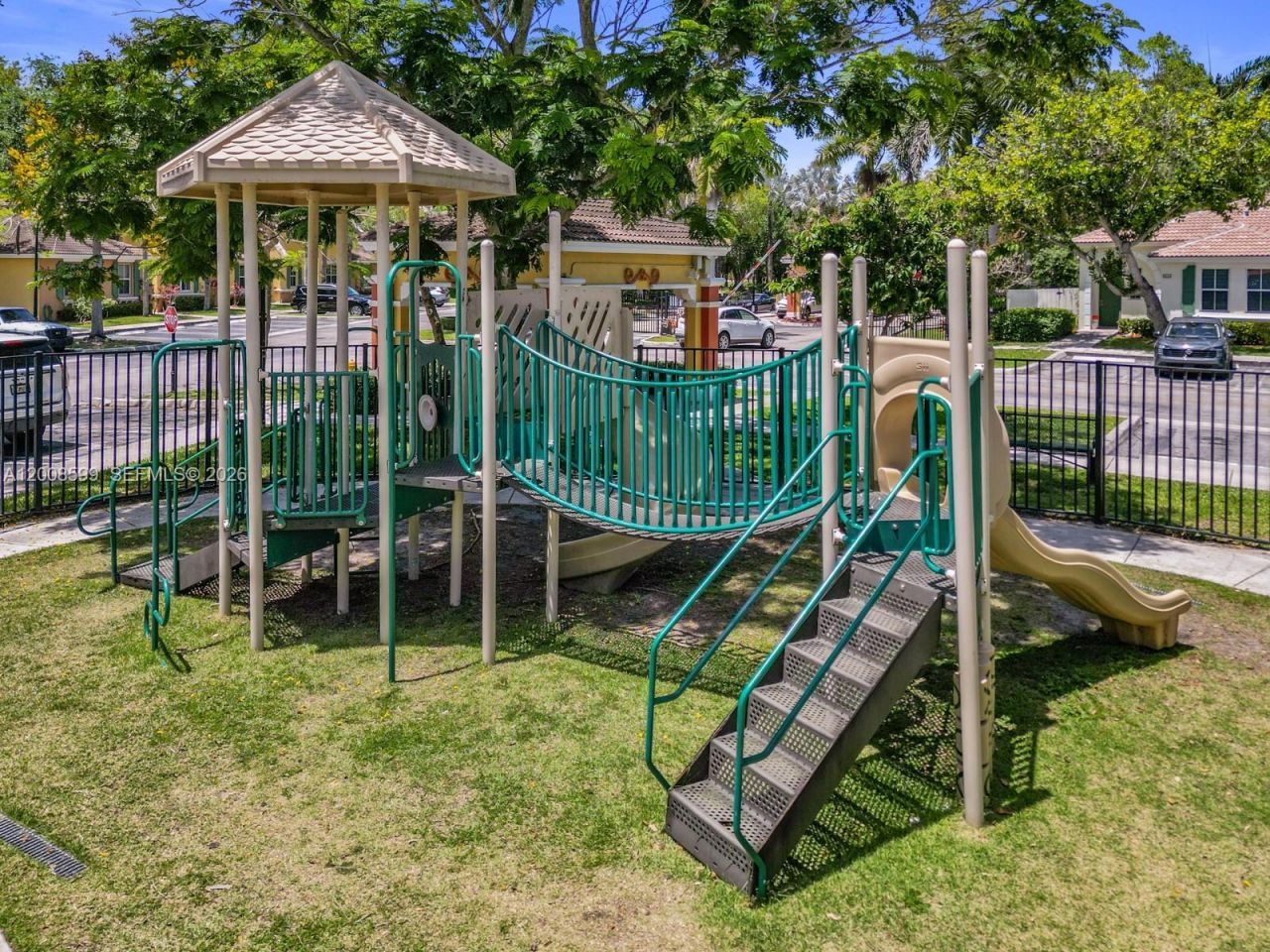 934 NE 42nd Ter , Homestead, FL 33033 Photo