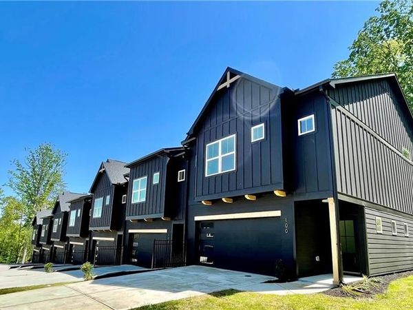 120 Waterview Court , Waleska, GA 30183