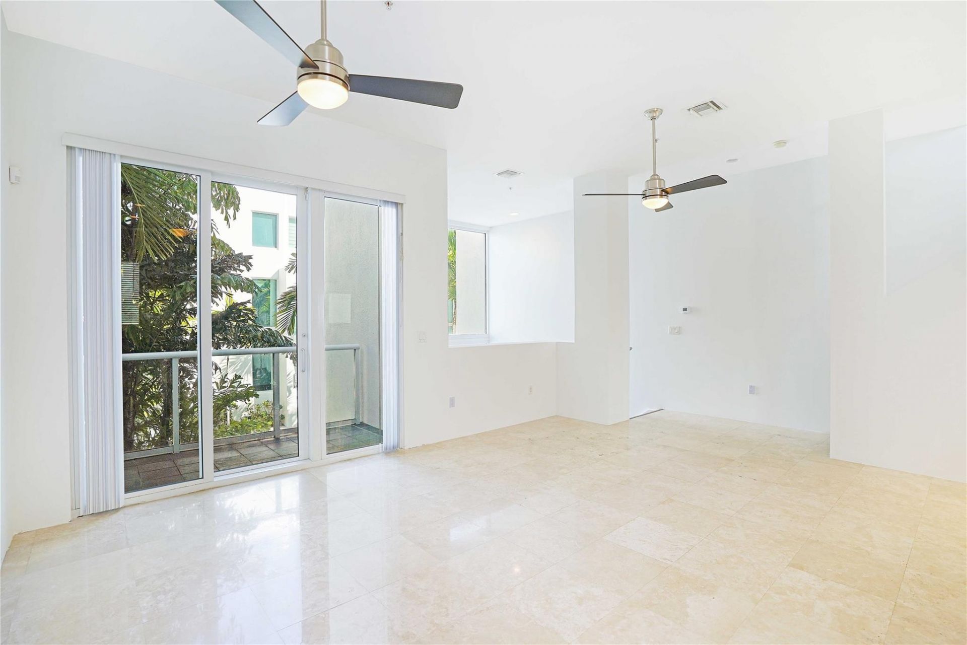741 NE 4th Avenue, Unit 741, Fort Lauderdale, FL 33304 Photo