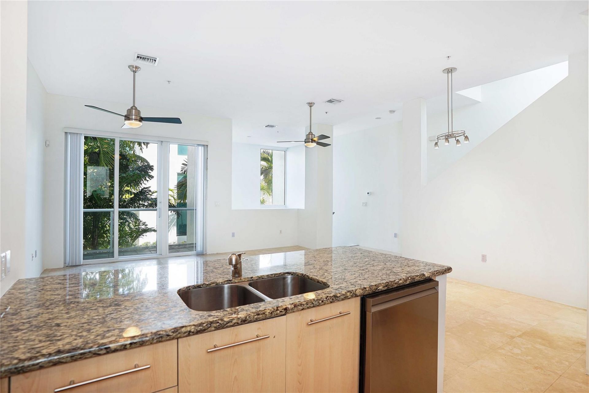 741 NE 4th Avenue, Unit 741, Fort Lauderdale, FL 33304 Photo