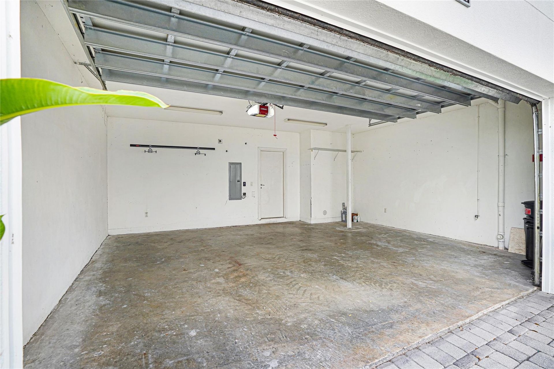 741 NE 4th Avenue, Unit 741, Fort Lauderdale, FL 33304 Photo