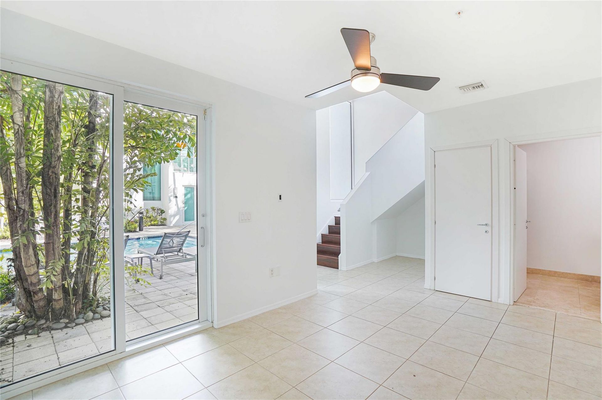 741 NE 4th Avenue, Unit 741, Fort Lauderdale, FL 33304 Photo