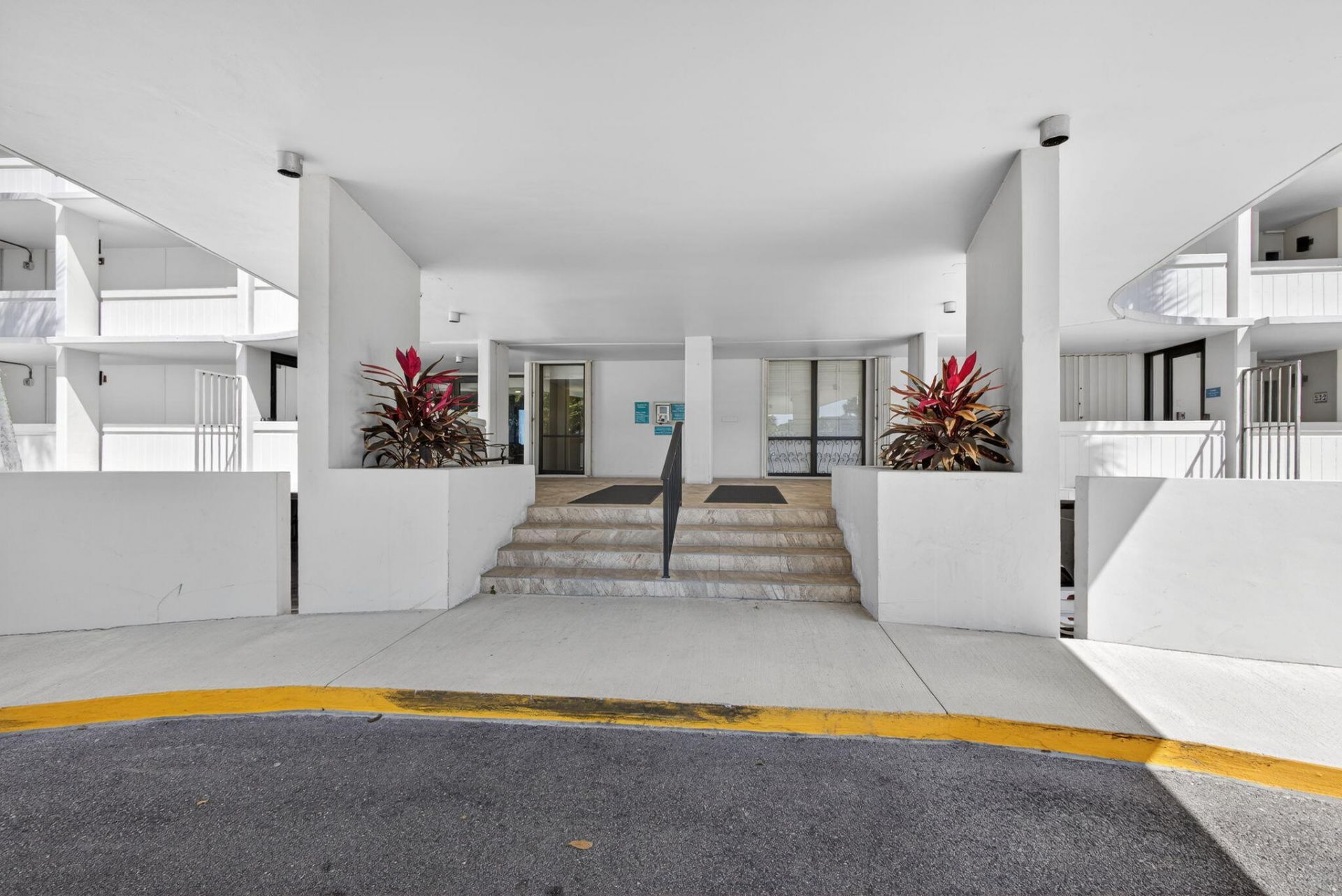 134 Lakeshore Drive, Unit T14, North Palm Beach, FL 33408 Photo