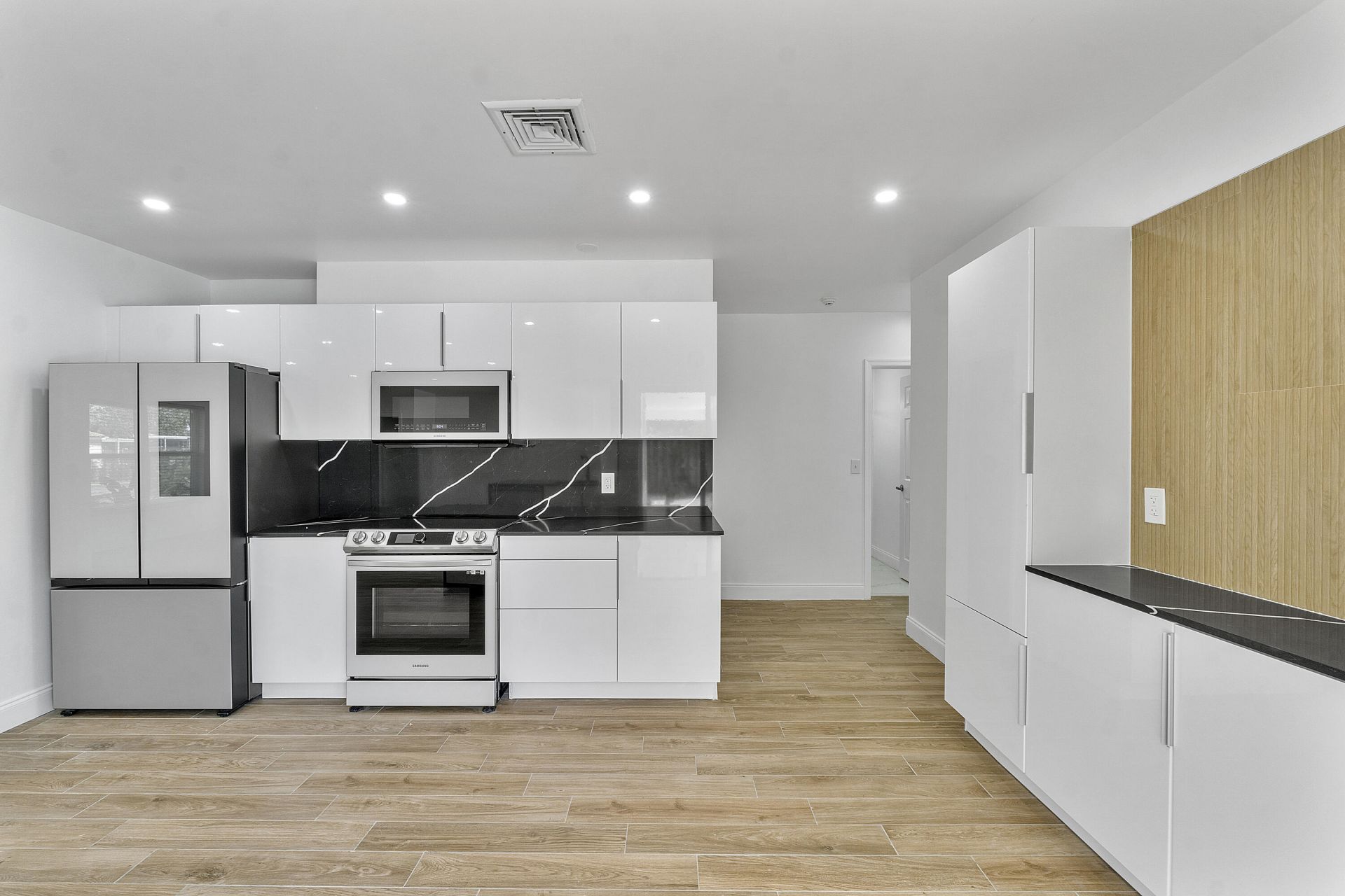 400 SW 9th Avenue, Boca Raton, FL 33486 Photo