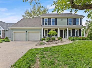 7912 N Olive Street, Kansas City, MO 64118